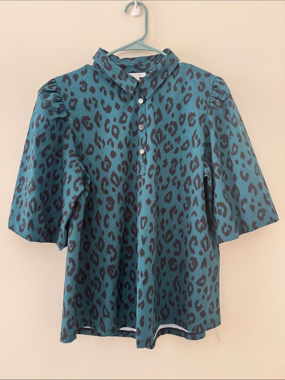 Chico's Teal and Black Leopard Short-Sleeve Blouse Sz 2.5